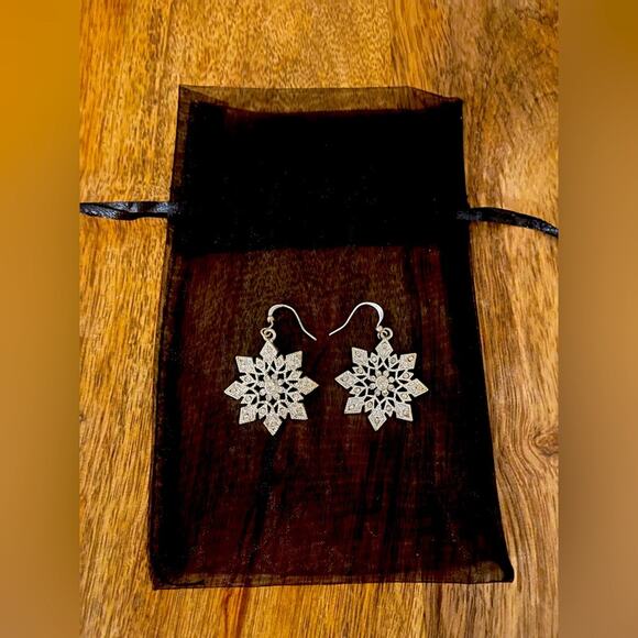 Snowflake Silver Earrings - Picture 3 of 5